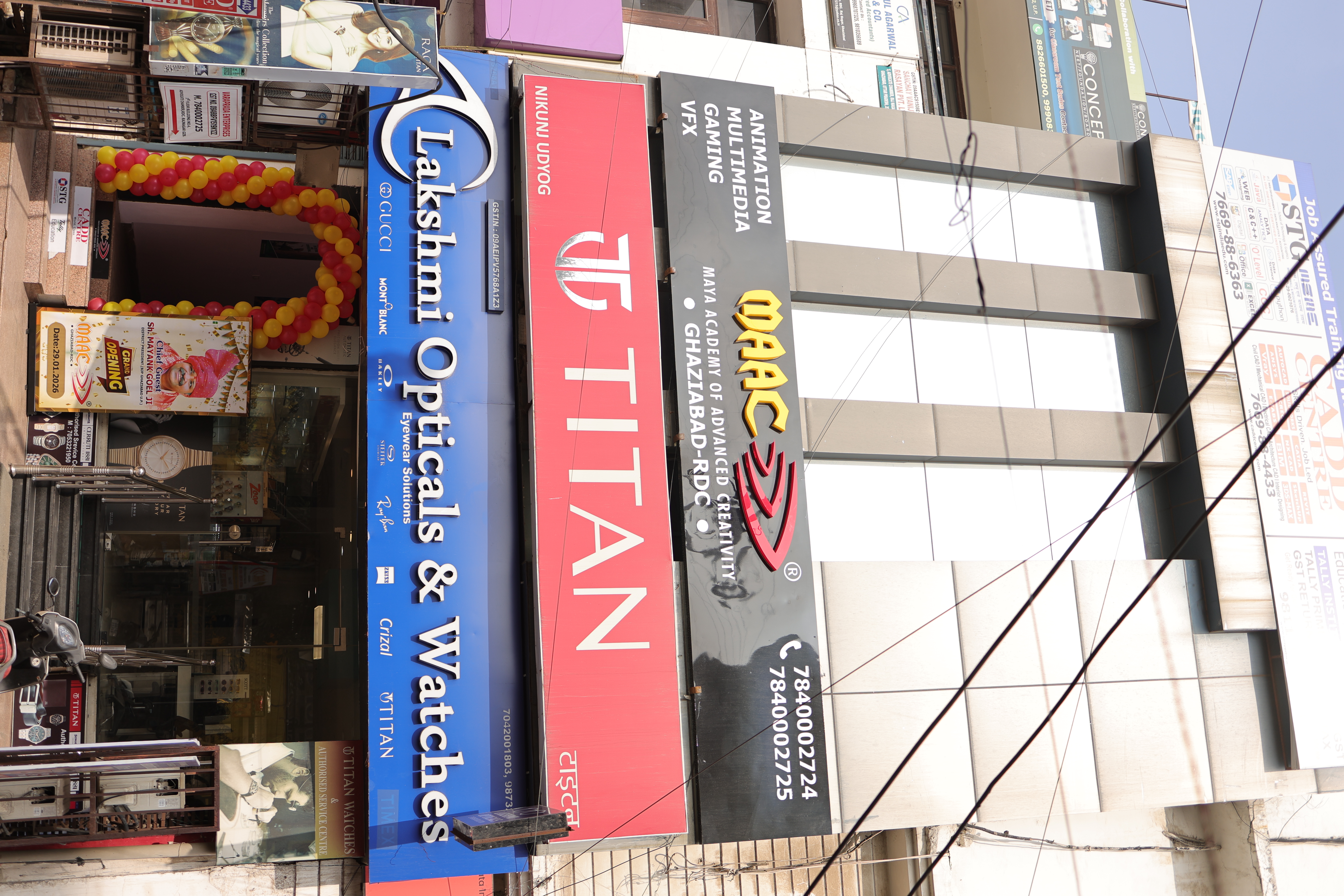 Wacom Cintiq concept art studio with drawing tablets at MAAC Ghaziabad